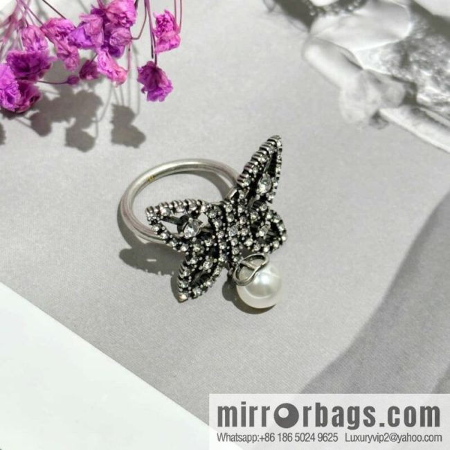 New DIOR DIOR MÉTAMORPHOSE butterfly pearl ring