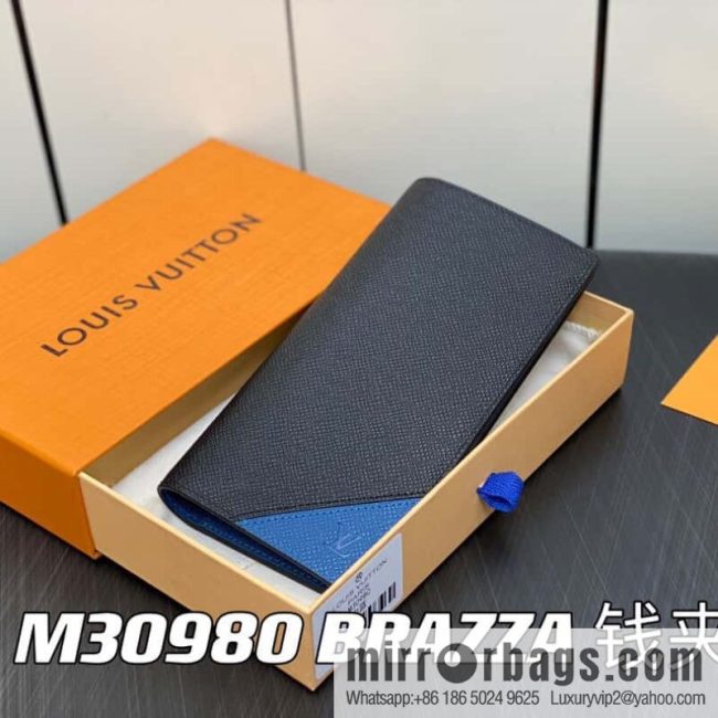 [Original order boutique] M30980 medium blue, full leather suit clip series BRAZZA wallet