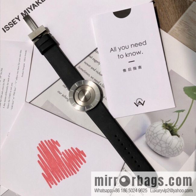 Issey Miyake! Original order quartz watch - Image 2