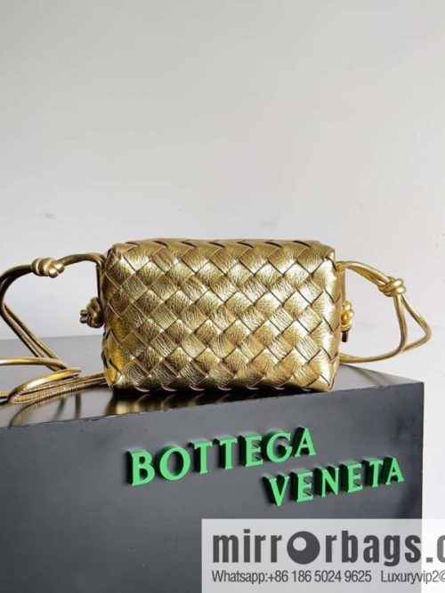 Bottega Veneta, model number 680254, the new model is coming, woven mini round square bag.