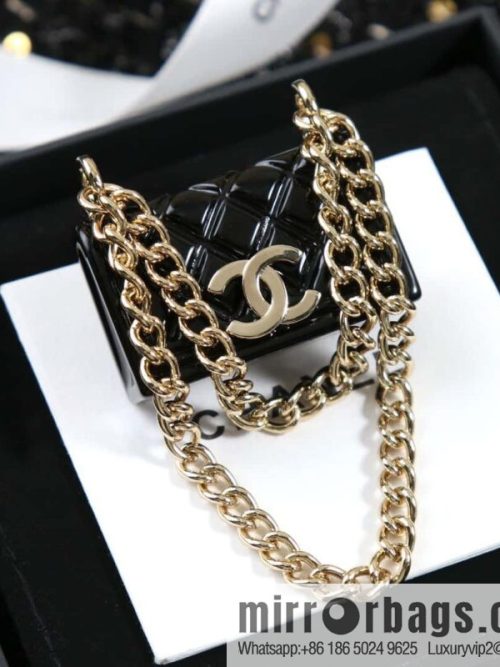 ☀️New ☑️ Chanel double c fringed rhombus bag 👜 brooch ☀️