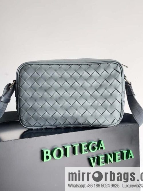 BV lntrecciato woven leather (fabric) crossbody bag model number: 710048