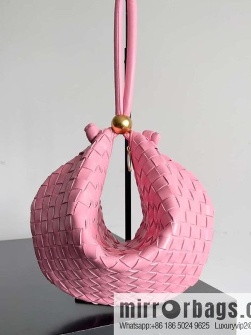 Bottega VenetaBV Turning Bag~ Golden Ball jodie Model number: 701024
