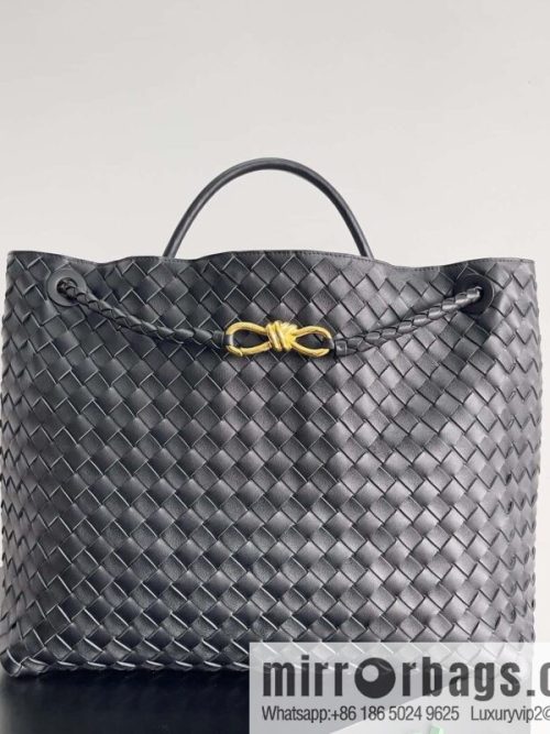 Bottega Veneta Summer Collection Andiamo Handbag, Model Number: 743575