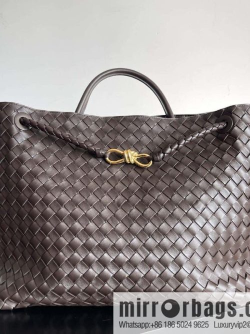 Bottega Veneta Summer Collection Andiamo Handbag, Model Number: 743575