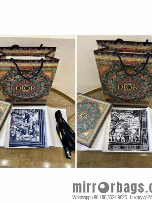 Dior 100% silk scarf with pattern from the Dior Jungle Collection
