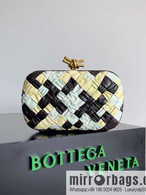 Bottega Veneta BV Knot | minaudiere: 717622