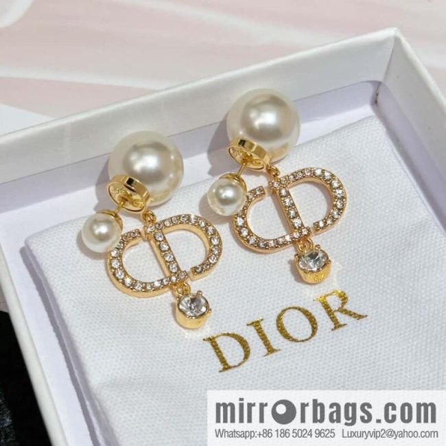 New ☑️ DIOR Dior full diamond CD size pearl earrings stud earrings