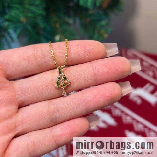 🎄Christmas gift 🎁 new ☑️ AHKAH bell 🔔 Christmas tree 🎄 gingerbread man necklace