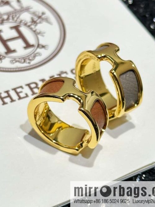 ❤️New HERMES calfskin H ring