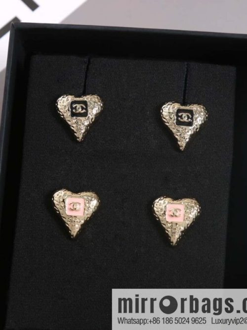 ☀️New ☑️ chanel c1 double c drip oil peach heart love earrings earrings ☀️
