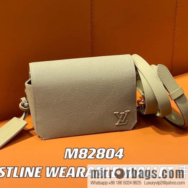 [Original order boutique] M82804 apricot, full leather men\'s bag messenger bag series, new FASTLINE WEARABLE WALLET handbag in autumn and winter