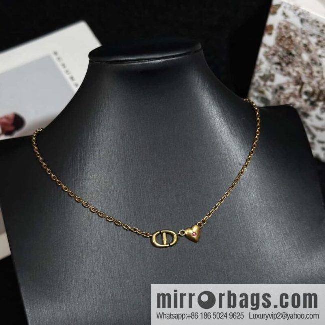 New ☑️ DIOR Dior peach heart love CD necklace