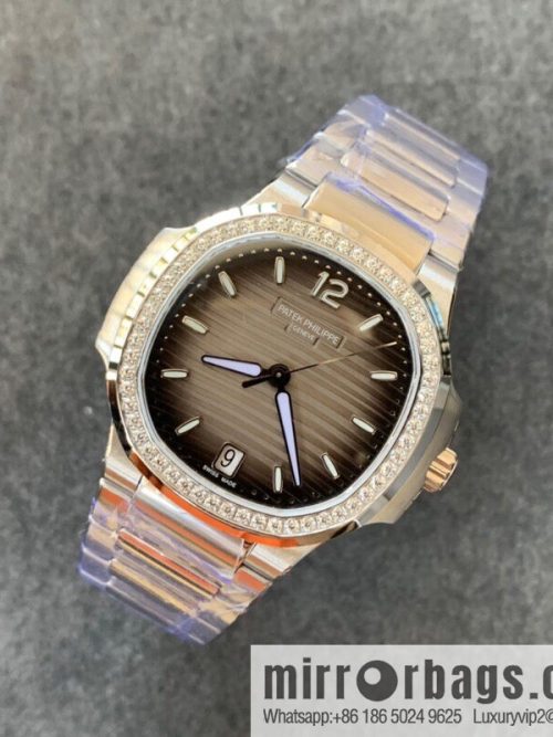 Patek Philippe Sports Elegance Series Nautilus Women\'s 7118 Model 1. New Customized Edition Cal.324SC Integrated Self-winding Movement