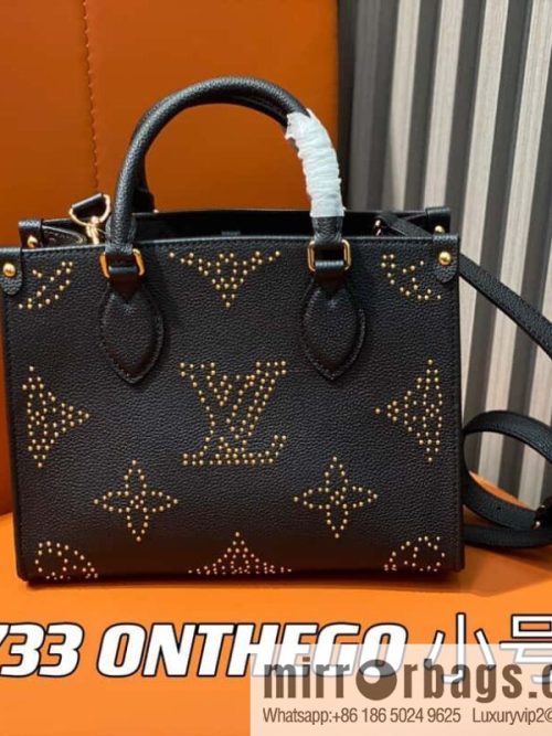 [Original single boutique] M46733 black full leather willow nail square bag series ONTHEGO small handbag