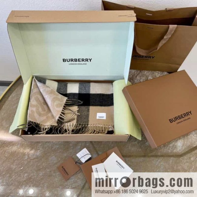 Burberry Jacquard Worsted Cashmere Scarf - Image 3