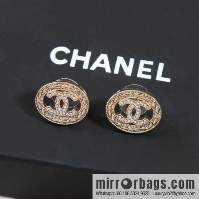 ☀️New ☑️ chanel c1 double c full diamond oval earrings ☀️