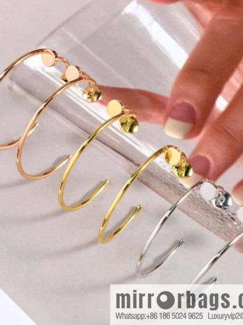 ☀Cartier large stud earrings ☀