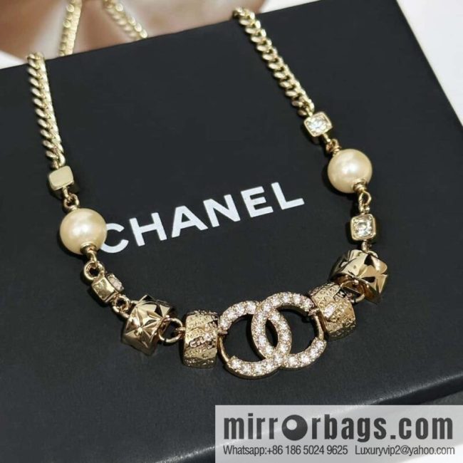❗️New ❗️ Chanel necklace ☀️ new ☑️ Chanel double c pearl necklace ☀️