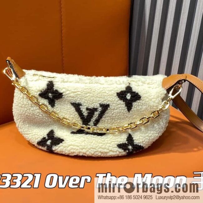 [Original order boutique] M23321 meter white, lamb wool moon bag series, this Over The Moon handbag.