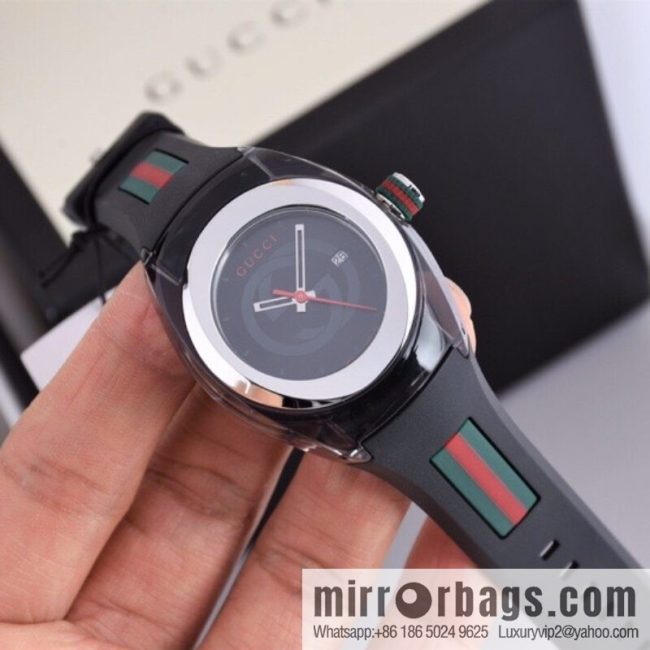 Gucci SYNC couple transparent quartz watch - Image 2