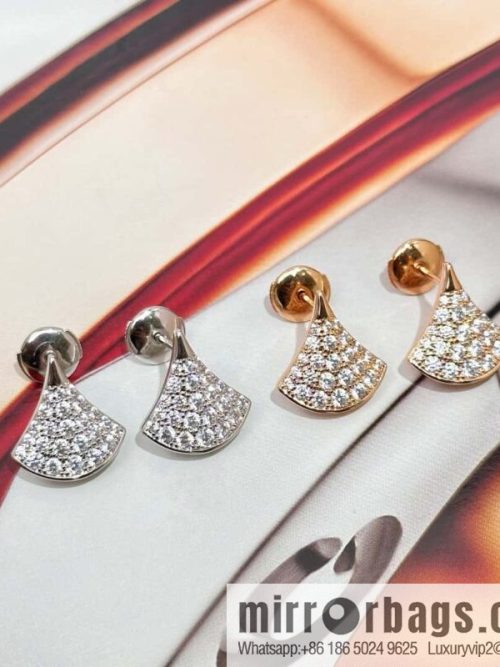 ❗️New ❗️ ☀️ Original ☀ BVLGARI DIVAS\'DREAM Full Diamond Fan Stud Earrings ☀️