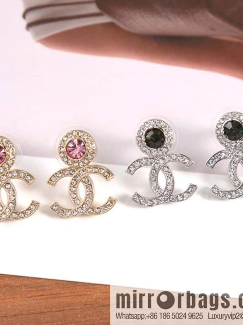 ☀️New ☑️ Chanel C2 double c round diamond stud earrings ☀️