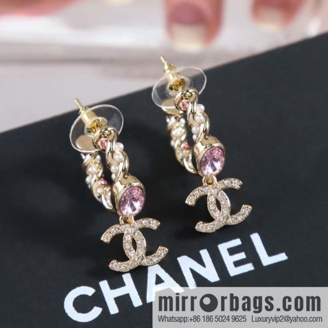 ☀️New ☑️ Chanel C2 double c twist pink diamond pearl stud earrings