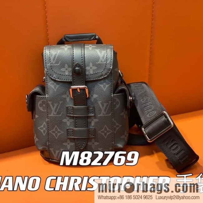 [Original order boutique] M82769 black flower, men\'s bag mini backpack series, new NANO CHRISTOPHER handbag in autumn and winter