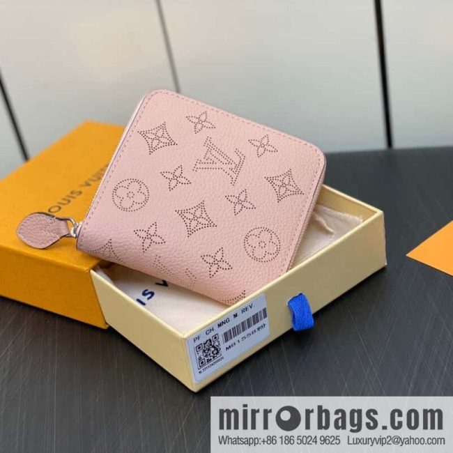 [Original single boutique] M81558 pink full leather zipper wallet series