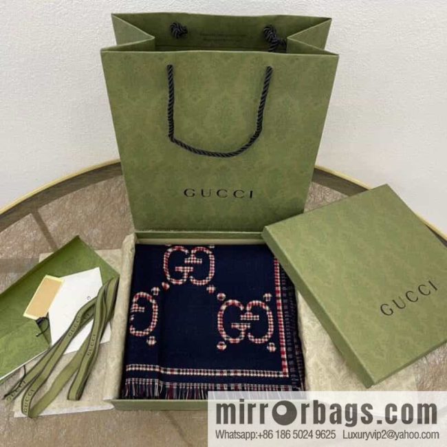 GUCCI Gucci Classic GG pattern 100% wool long towel - Image 2