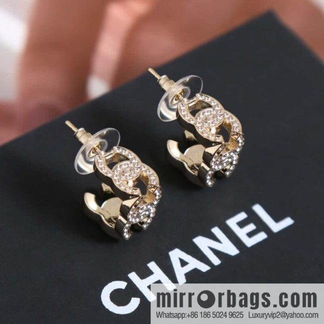 ☀️New ☑️ Chanel C1 double c square full diamond dice stud earrings ☀️