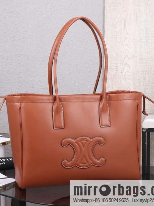 [Premium quality, original leather] CELINE | CABAS TRIOMPHE smooth cow leather (fabric) drawstring bag No.: 199973DU3.04LU