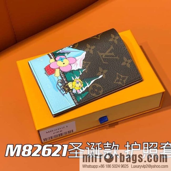 [Original order boutique] M82621 Christmas model, new autumn and winter model, passport cover