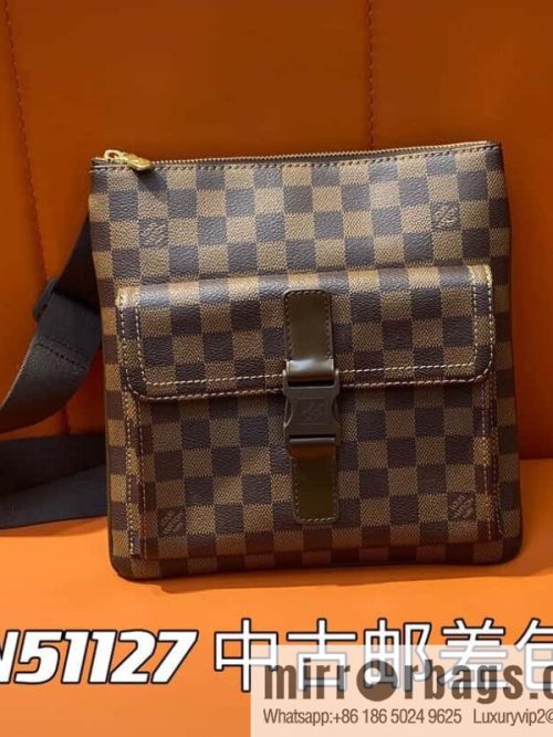 [Original order boutique] N51127 coffee grid, medieval men\'s bag messenger bag series