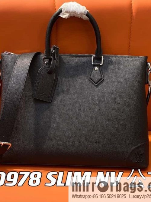 [Original order boutique] M30978 black full leather cross pattern briefcase series SLIM NV briefcase