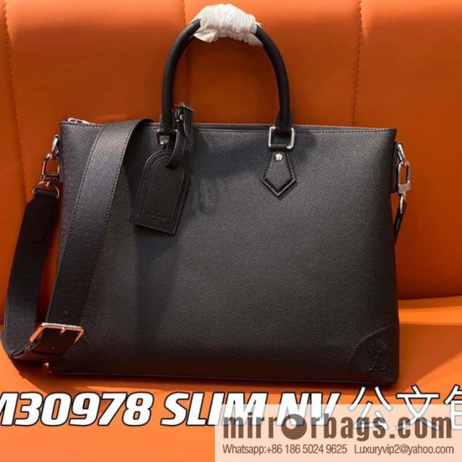 [Original order boutique] M30978 black full leather cross pattern briefcase series SLIM NV briefcase