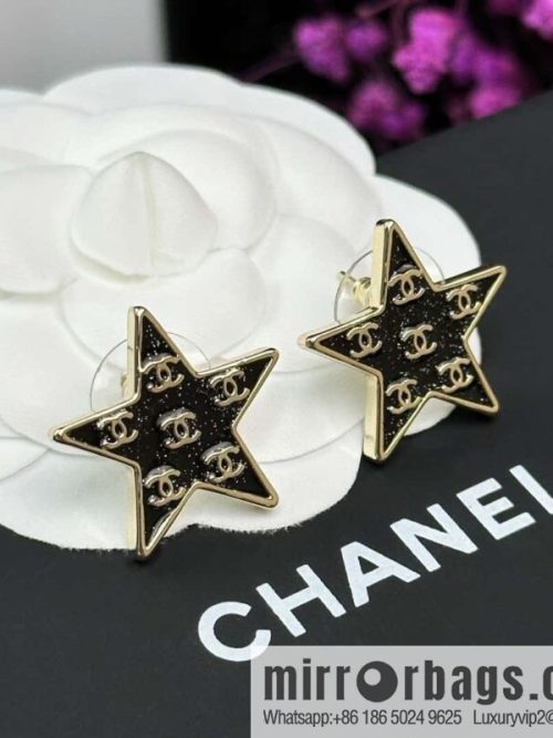 ☀️New ☑️ Chanel C1 double c pentagram ⭐ star stud earrings ☀️
