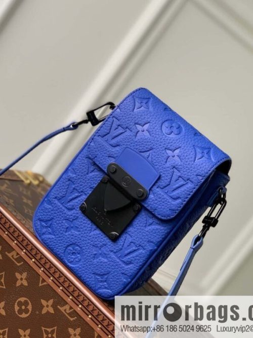 M82568 Blue S-Lock Vertical mini handbag