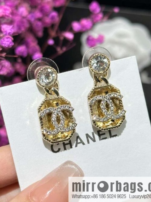 ☀️New ☑️ chanel c1 double c rhinestone octagon stud earrings ☀️