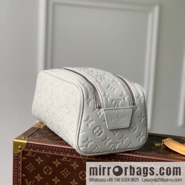 M82576 Gray and white, this Dopp Kit toilet bag.
