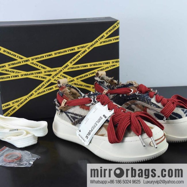 SMILEREPUBLIC Canvas Sneakers Low muffin thick bottom heightened low top anti-lace beggar wind canvas sneakers