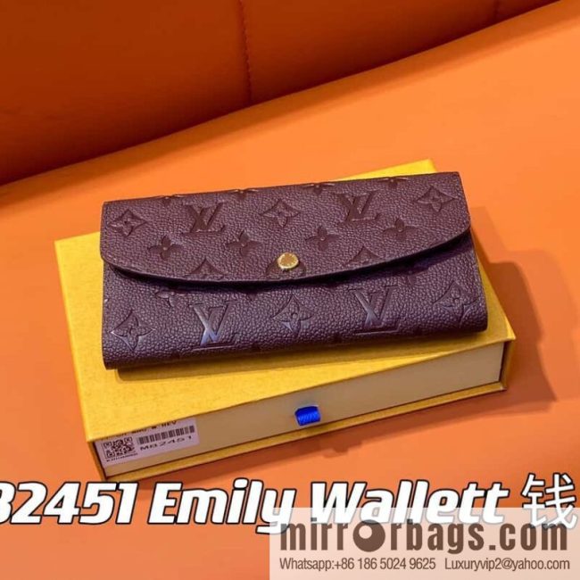 [Original single boutique] M82451 fuchsia, full leather flip wallet series Emily Wallett wallet