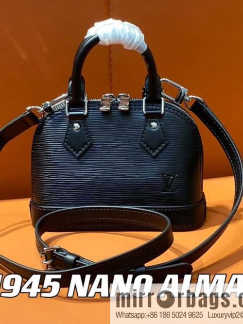 [Original single boutique] M81945 black epi shell bag series NANO ALMA handbag M82411 Nano Alma handbag