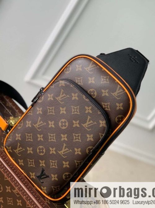 M46718 monogram yellow leather, this Avenue shoulder bag breast bag