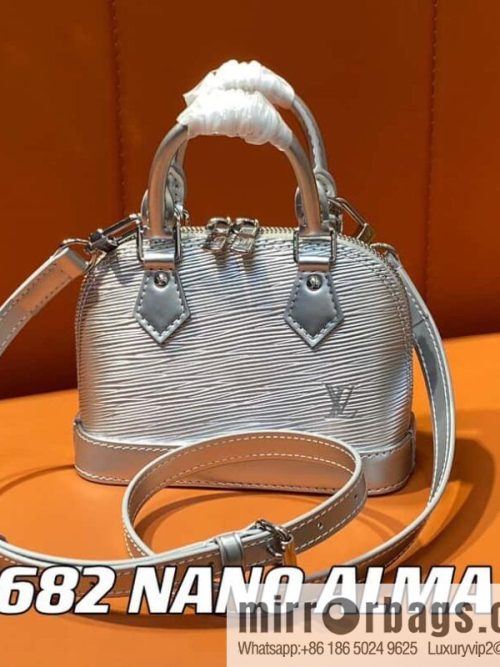 [Original single boutique] M81945 silver epi shell bag series NANO ALMA handbag M82682 M82411 Nano Alma handbag