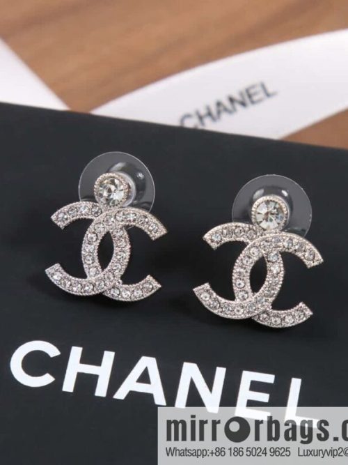 ☀️New ☑️ chanel c2 double c full diamond stud earrings ☀️