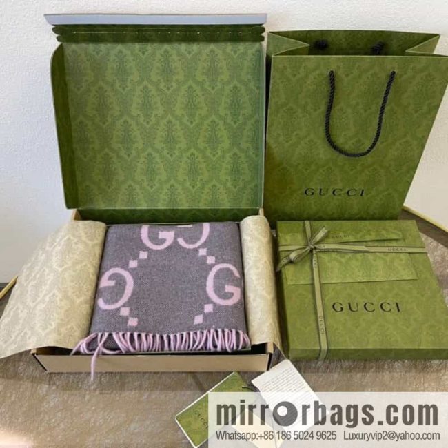 GUCCI Gucci GG pattern fringed detail pure cashmere scarf 674275 - Image 3