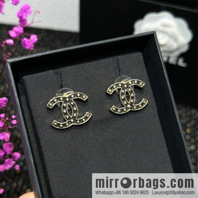 ☀️New ☑️ Chanel double c pentagram ⭐ star stud earrings
