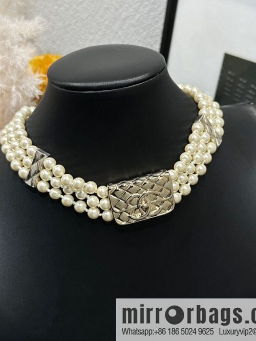 ☀️New ☑️ Chanel three-layer pearl bag 👜 necklace